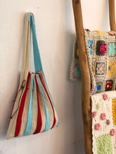 Load image into Gallery viewer, Accordion Bag - Crochet Pattern
