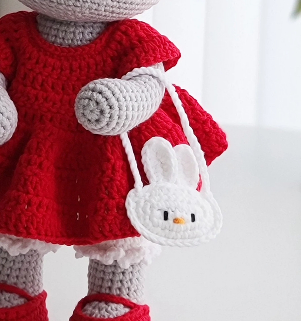 Luna Bunny crochet Pattern
