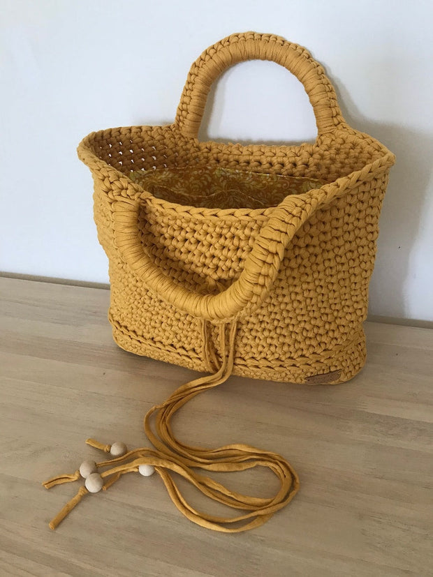 Hely Crochet Tote Bag pattern