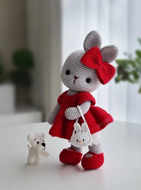 Luna Bunny crochet Pattern