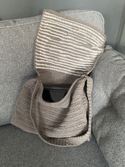 Sheep Shoulder Bag crochet pattern