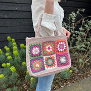 Haly Granny Square Bag crochet pattern
