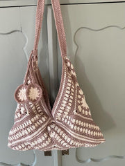 Granny Square Triangle Bag crochet pattern